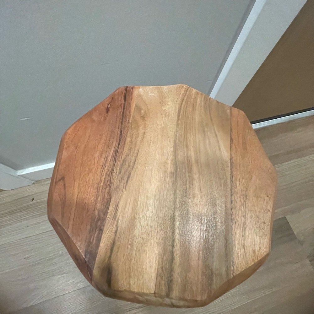 Teenie tiny seat